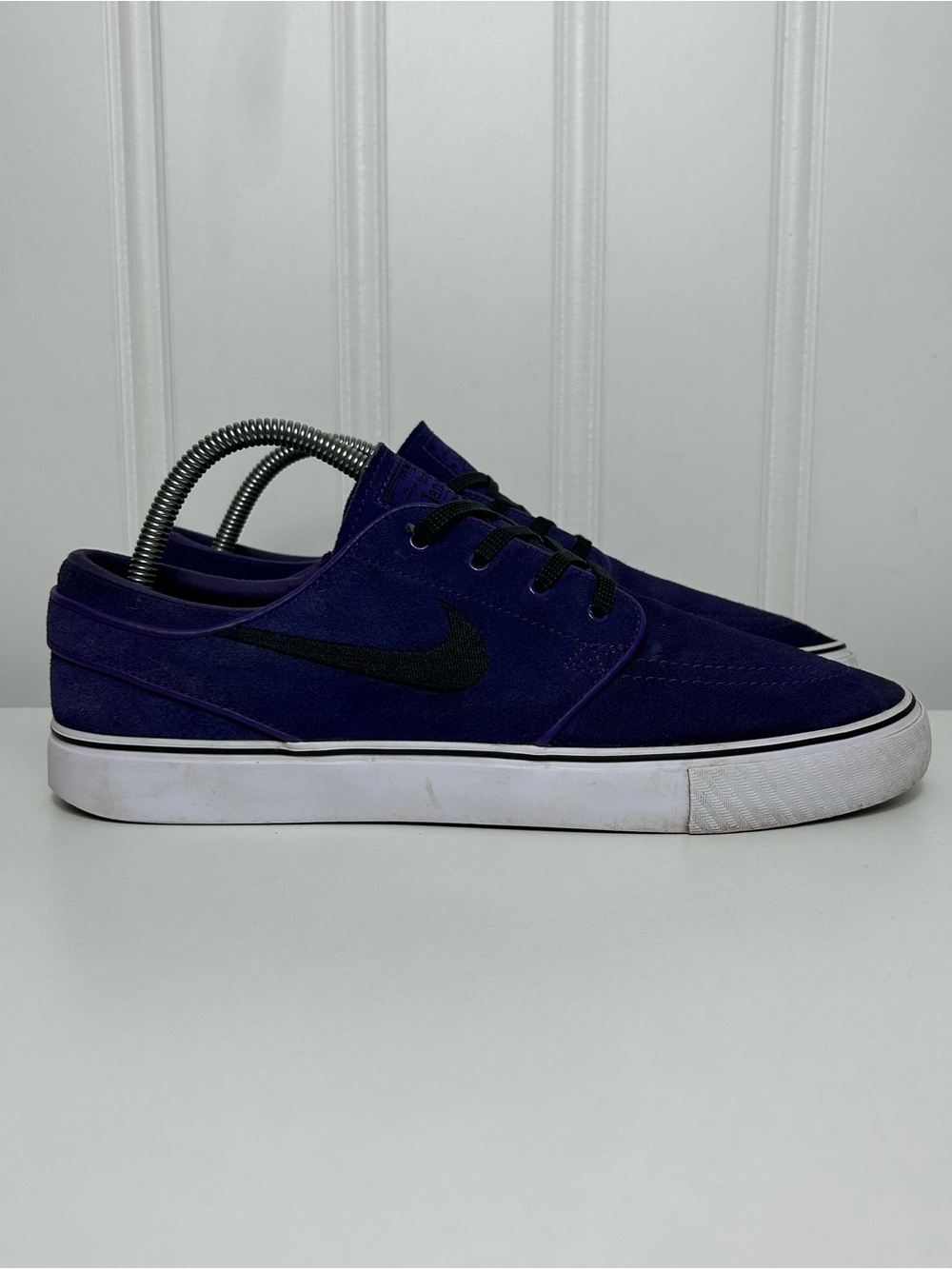 Nike sb Stefan janoski purple black white In good condition mens 9